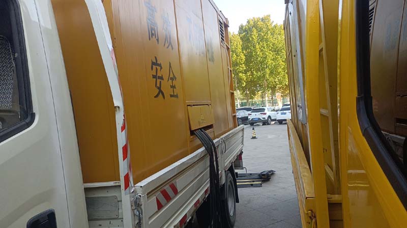 麻栗坡如何判断柴油发电机组和UPS电源的切换时间是否符合要求？